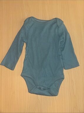 ☀️4/$12 bundle☀️cloud island Long-Sleeve Ribbed One-Piece Bodysuit in Teal Blue